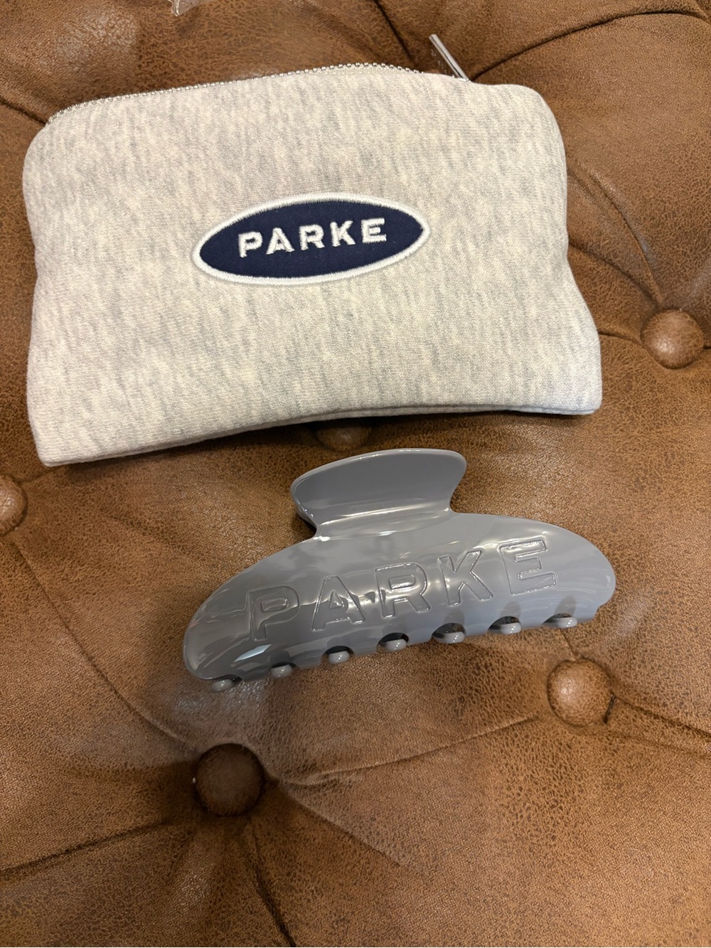 New!! Parke Hair Claw Clip with Gray Carry Pouch